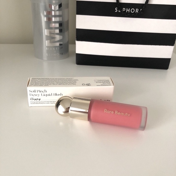 Rare Beauty Other - Rare Beauty Liquid Blush - Happy ☺️